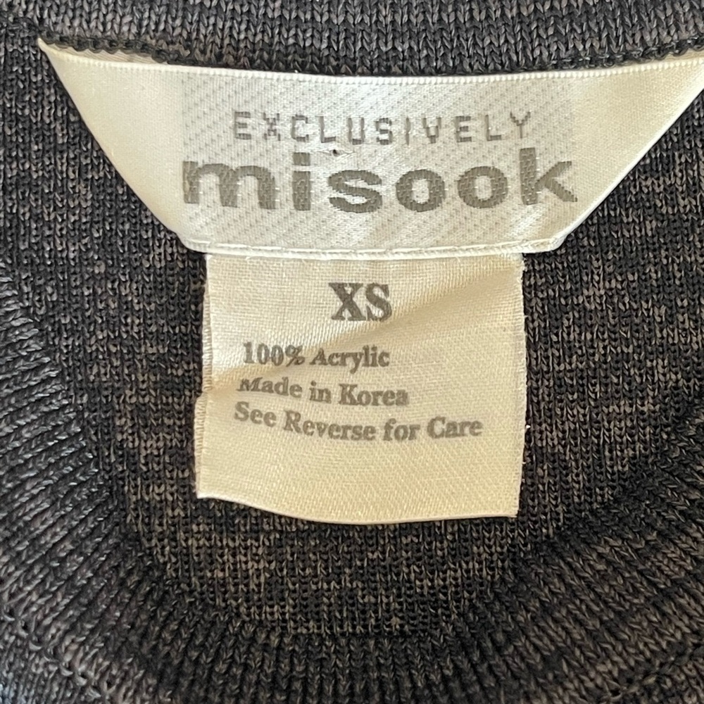 Misook Classic Black Tank Top, Double Scoop Neck, Acrylic Knit Shell, Size XS - Picture 5 of 12